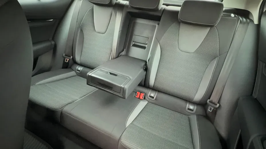 HYUNDAI i30 i30 1.5 DPI Comfort