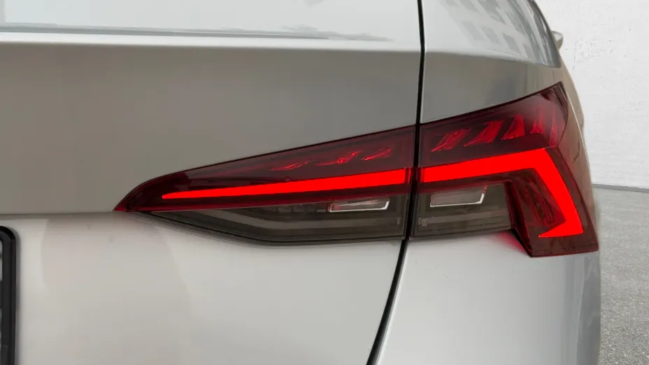 HYUNDAI i30 i30 1.5 DPI Comfort
