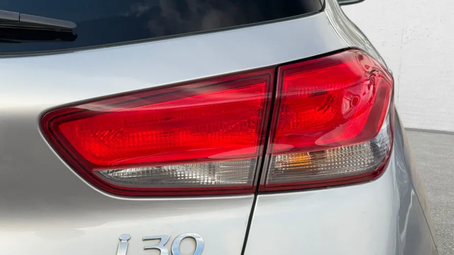 HYUNDAI i30 i30 1.5 DPI Comfort