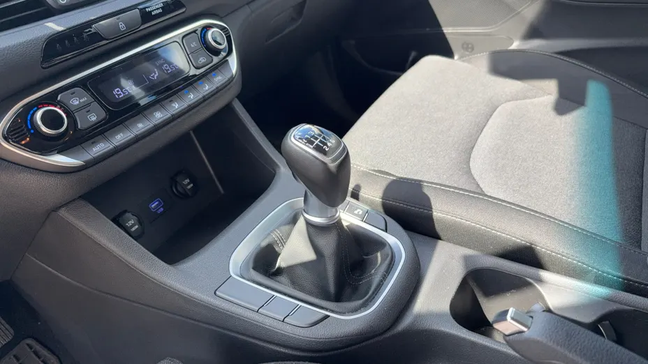 HYUNDAI i30 i30 1.5 DPI Comfort