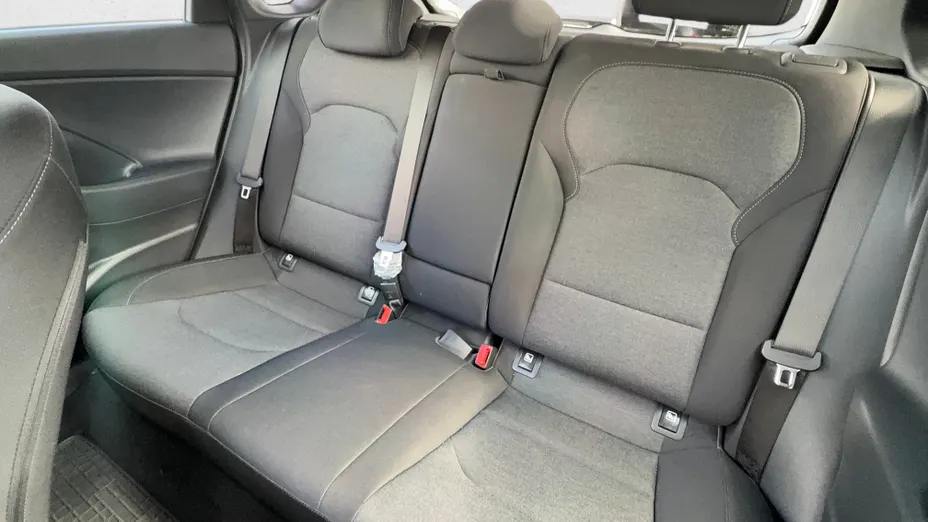 HYUNDAI i30 i30 1.5 DPI Comfort