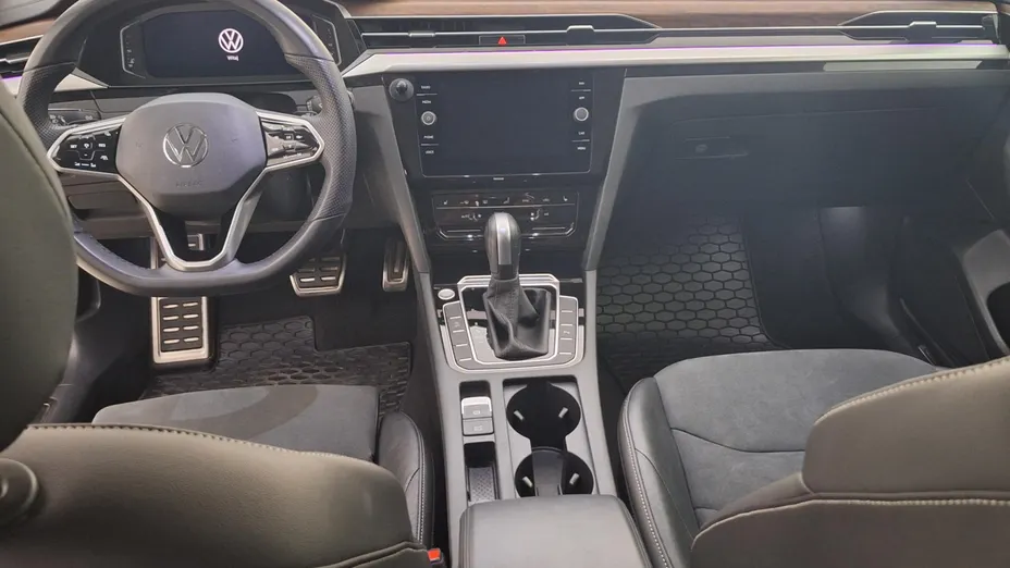 VOLKSWAGEN Arteon Arteon 2.0 TSI Elegance DSG