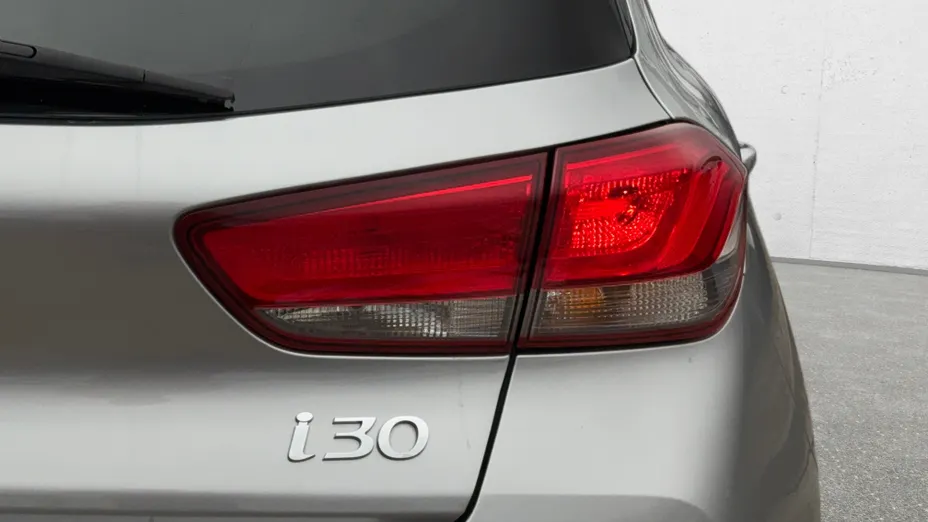HYUNDAI i30 i30 1.5 DPI Comfort