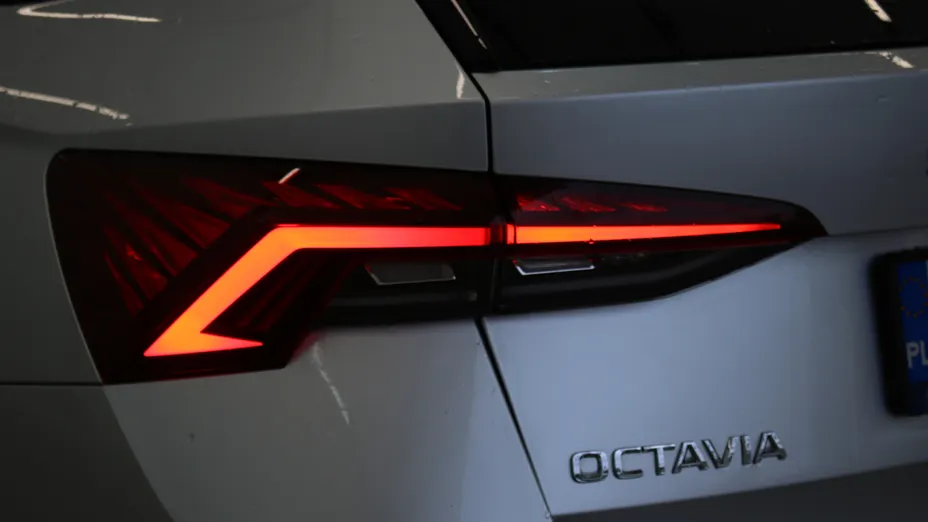 SKODA Octavia Octavia 1.5 TSI ACT Ambition