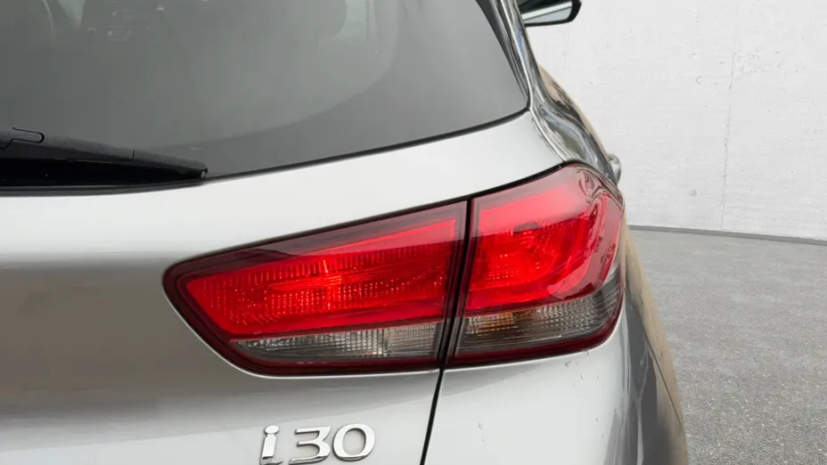 HYUNDAI i30 i30 1.5 DPI Comfort