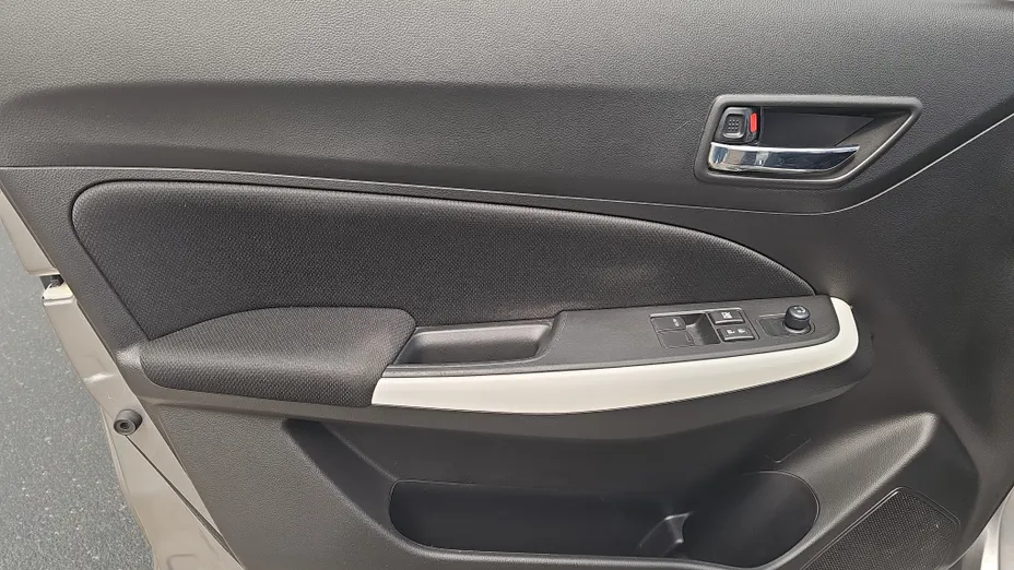 SUZUKI Swift Swift 1.2 Dualjet SHVS Premium
