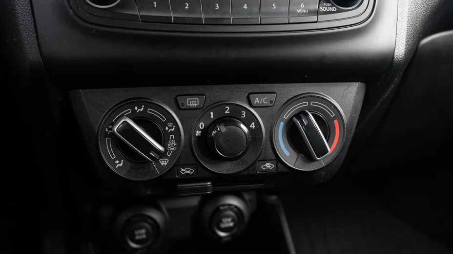 SUZUKI Swift Swift 1.2 Dualjet SHVS Premium