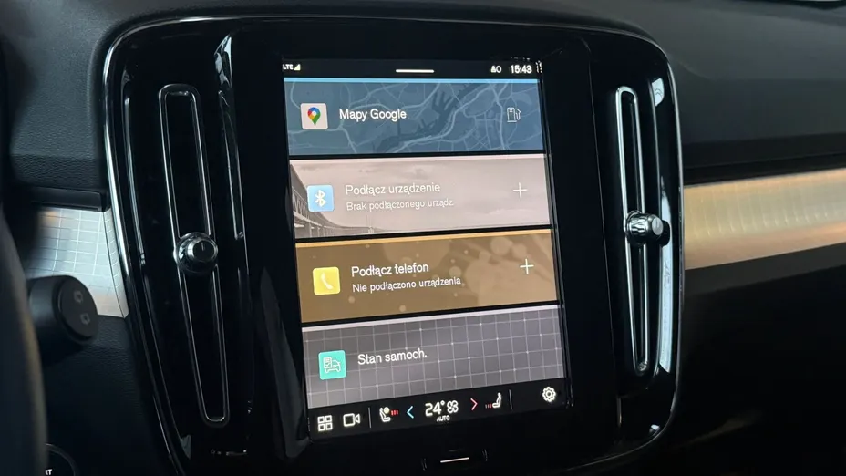 VOLVO XC40 XC40 B3 Plus Dark aut