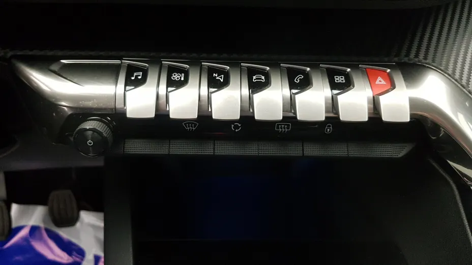 PEUGEOT 3008 3008 1.5 BlueHDi Active Pack S&S