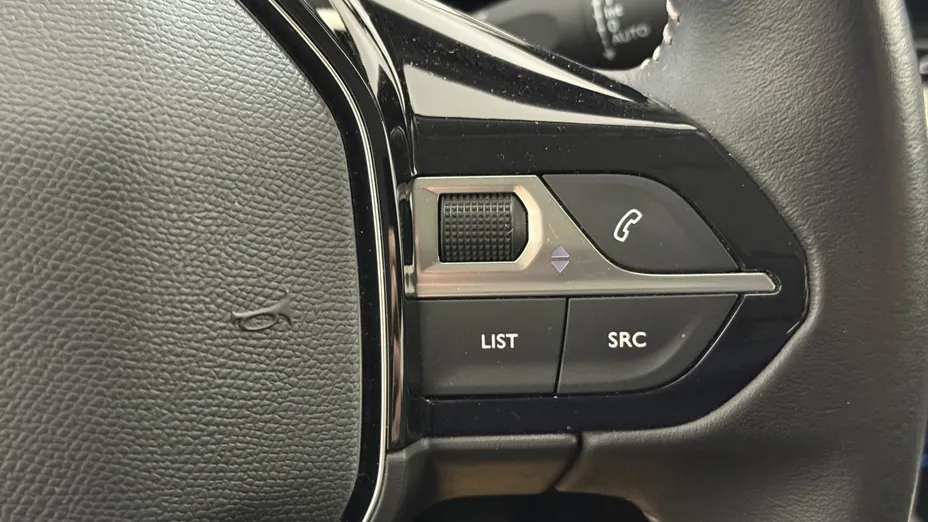 PEUGEOT 3008 3008 1.5 BlueHDi Active Pack S&S