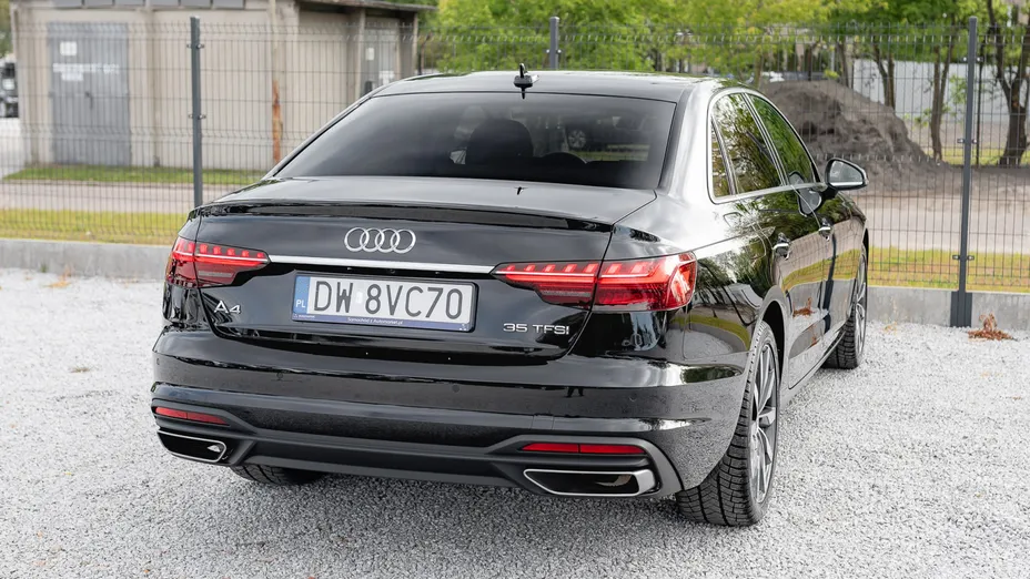 AUDI A4 A4 35 TFSI mHEV S tronic