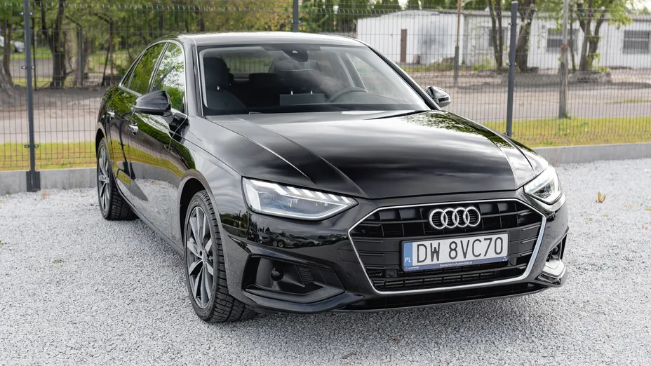 AUDI A4 A4 35 TFSI mHEV S tronic