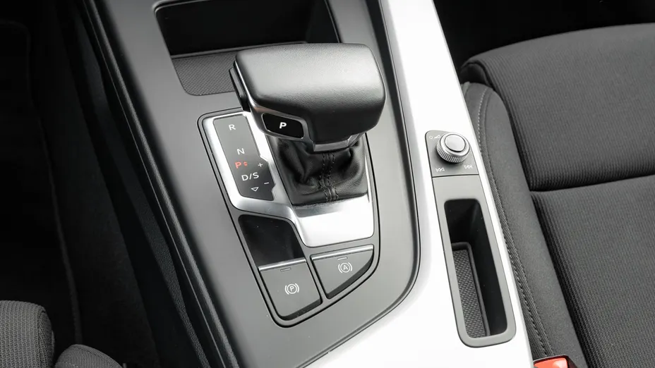 AUDI A4 A4 35 TFSI mHEV S tronic