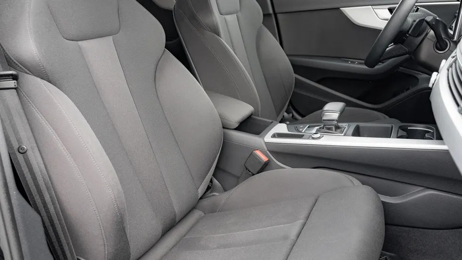 AUDI A4 A4 35 TFSI mHEV S tronic