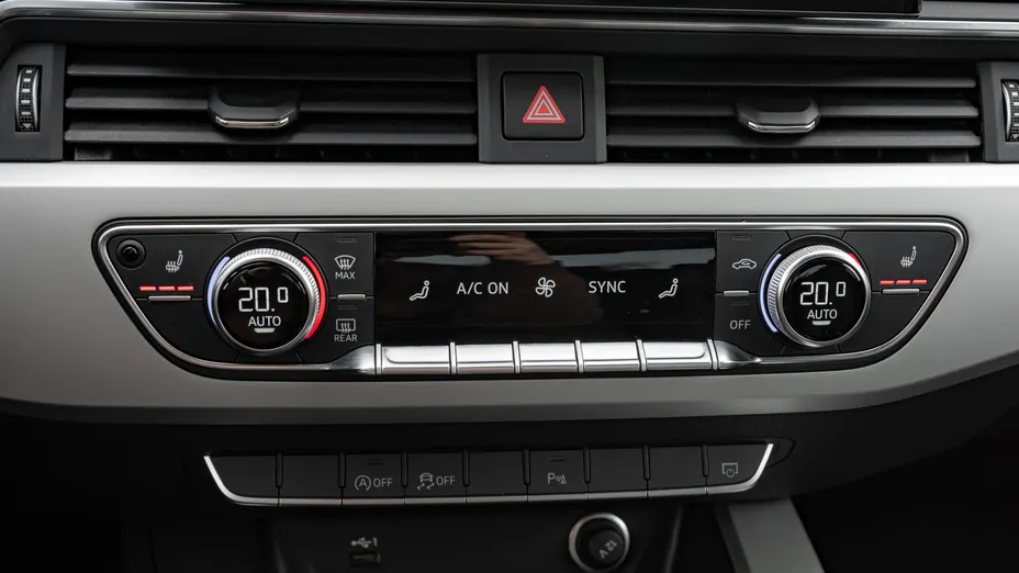 AUDI A4 A4 35 TFSI mHEV S tronic