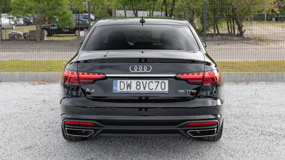 AUDI A4 A4 35 TFSI mHEV S tronic