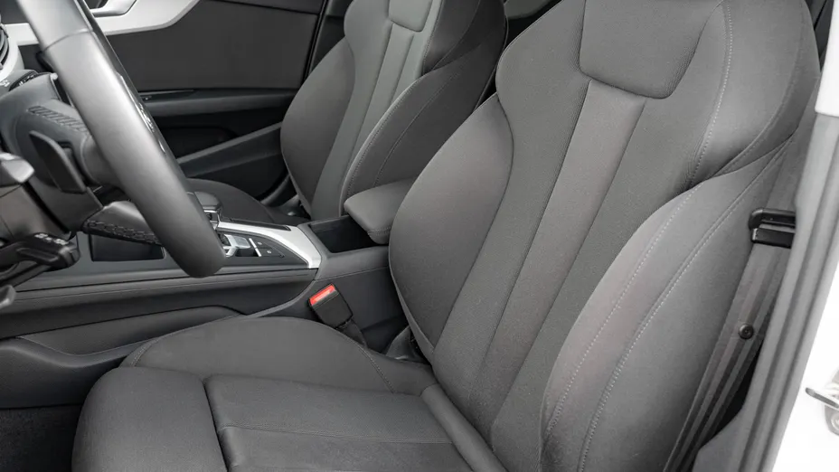 AUDI A4 A4 35 TFSI mHEV S tronic