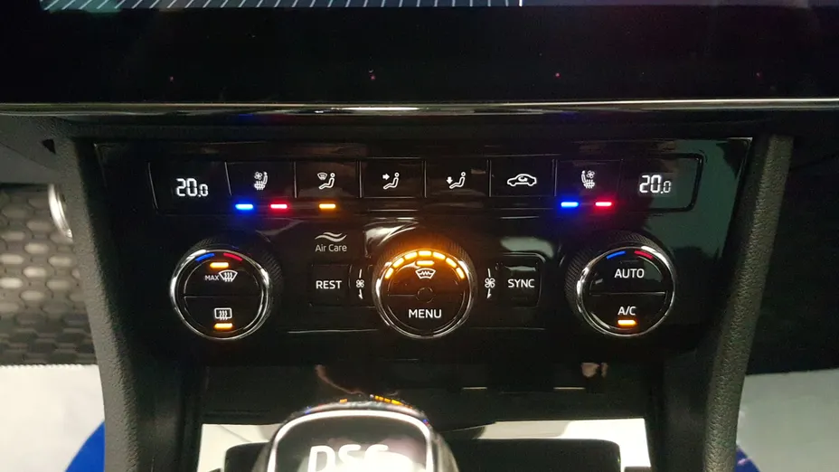 SKODA Superb Superb 2.0 TSI 4x4 L&K DSG