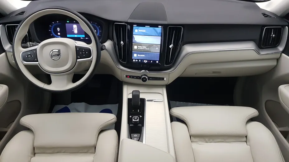 VOLVO XC60 XC60 B5 D AWD Momentum Pro aut