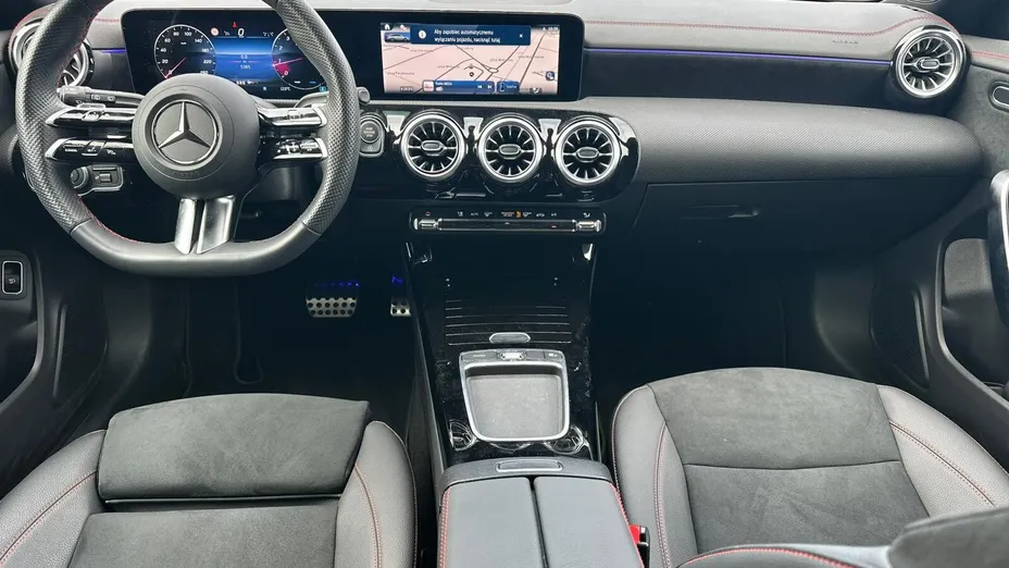 MERCEDES-BENZ CLA CLA 180 mHEV AMG Line 7G-DCT