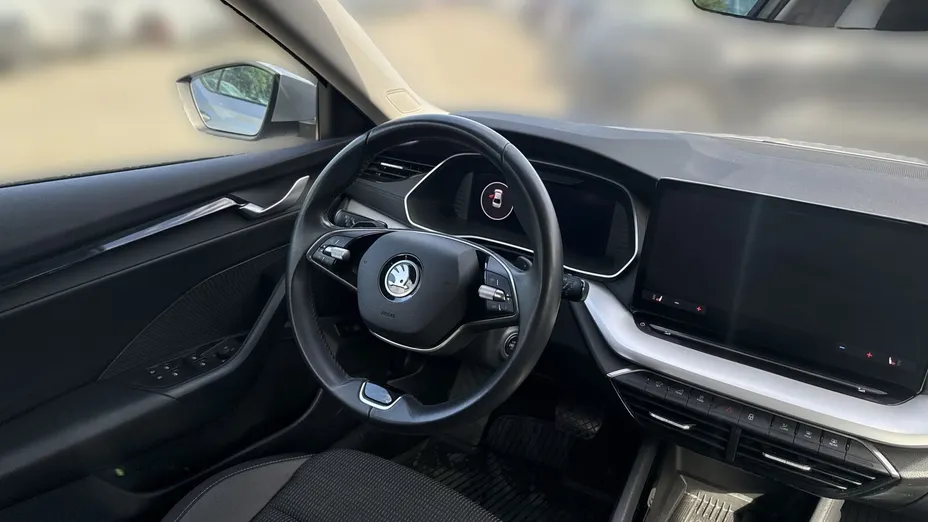 SKODA Octavia -