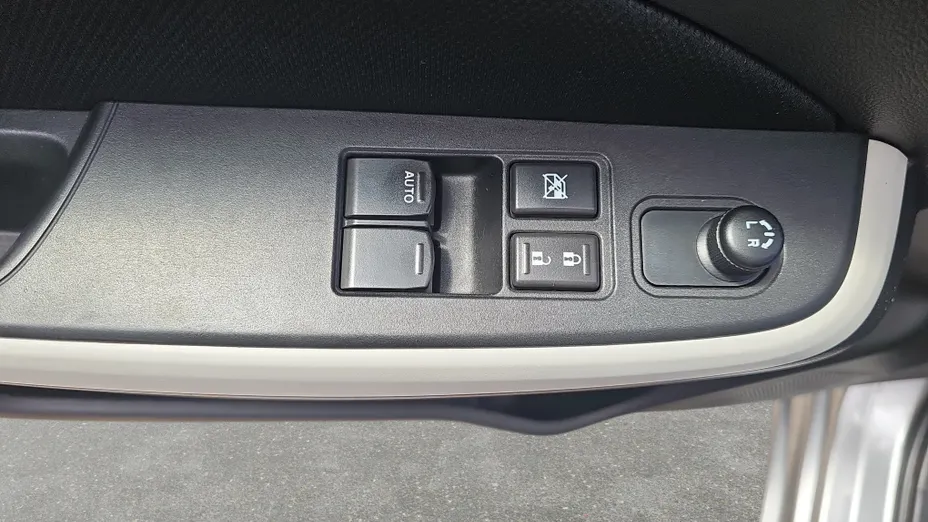 SUZUKI Swift Swift 1.2 Dualjet SHVS Premium