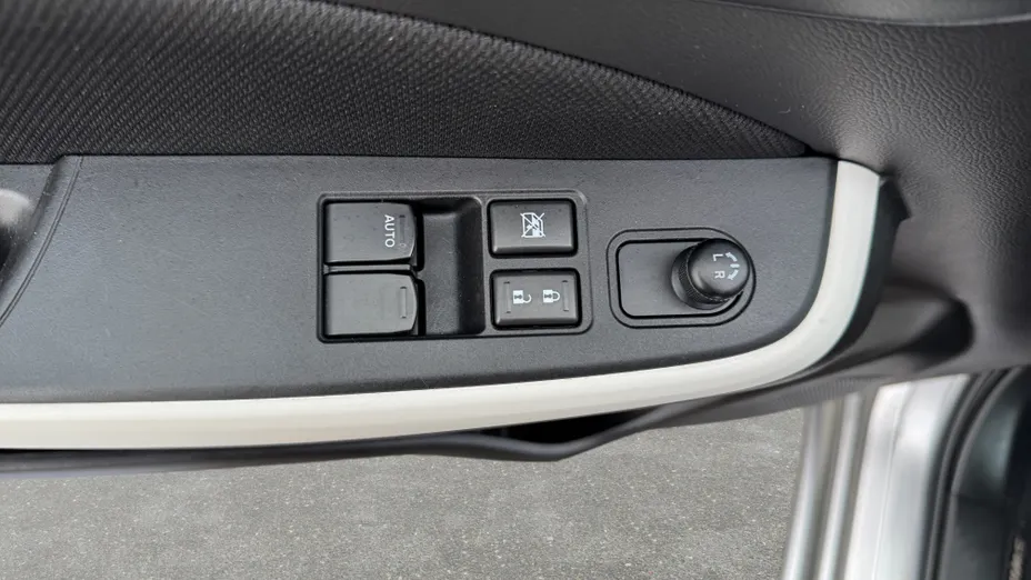 SUZUKI Swift Swift 1.2 Dualjet SHVS Premium