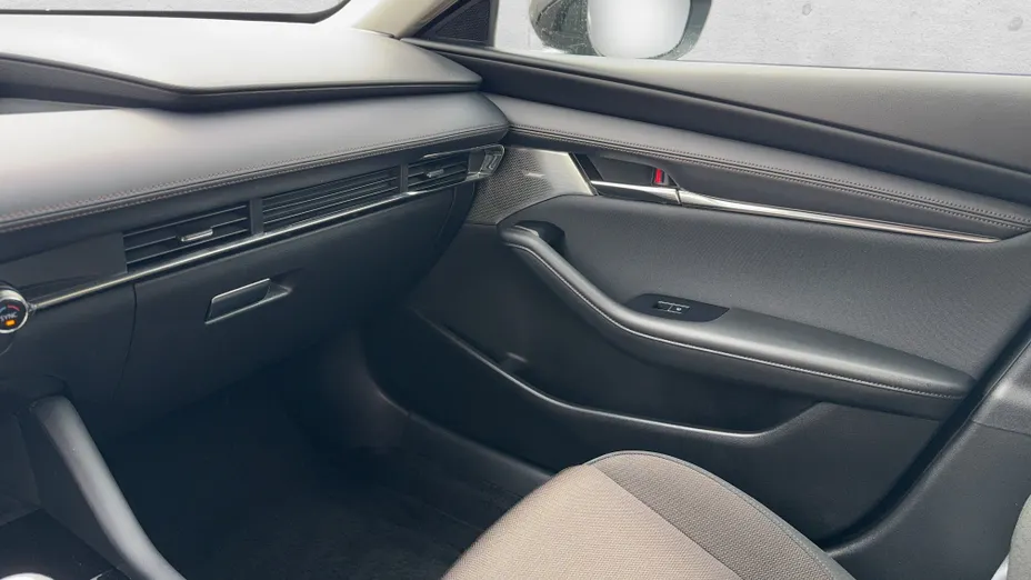 MAZDA 3 3 2.0 mHEV Hikari-