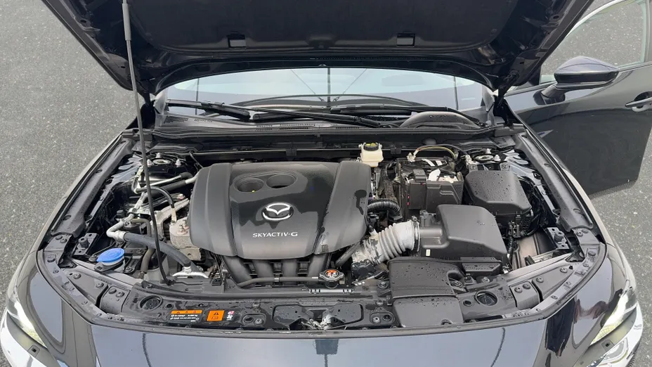 MAZDA 3 3 2.0 mHEV Hikari-