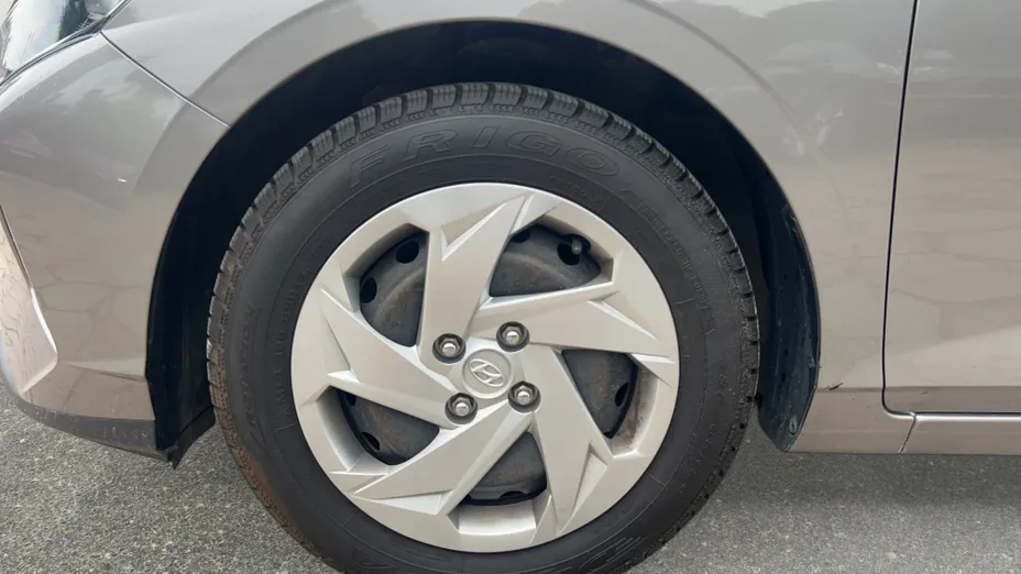 HYUNDAI i20 i20 1.2 Pure
