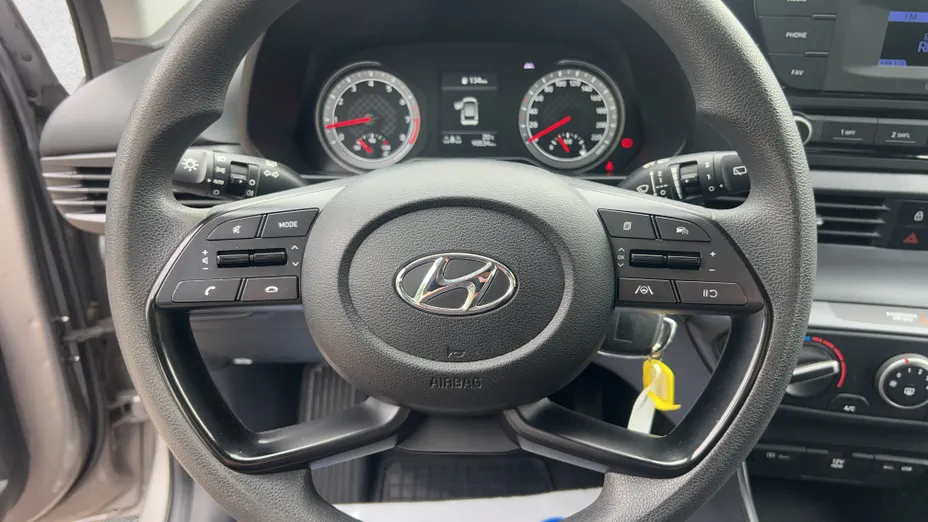 HYUNDAI i20 i20 1.2 Pure