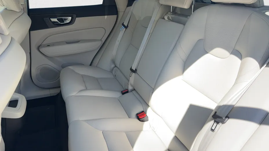 VOLVO XC60 XC60 B5 B AWD Plus Bright aut