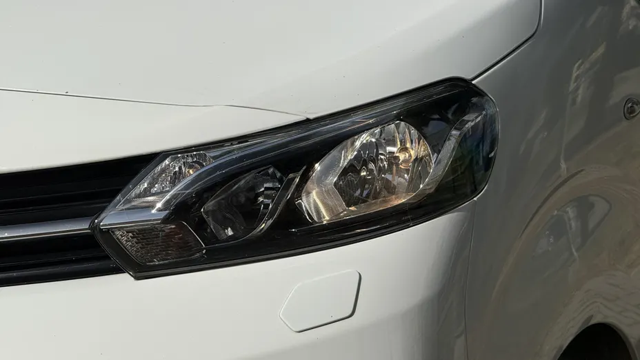 TOYOTA Proace Proace Kombi 2.0 D-4D Long 2,8t