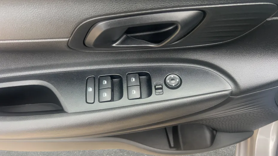 HYUNDAI i20 i20 1.2 Classic Plus