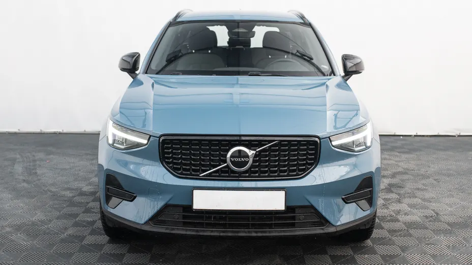 VOLVO XC40 XC40 B3 Plus Dark aut