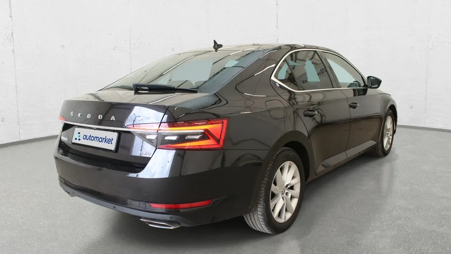 SKODA Superb Superb 2.0 TSI 4x4 Style DSG