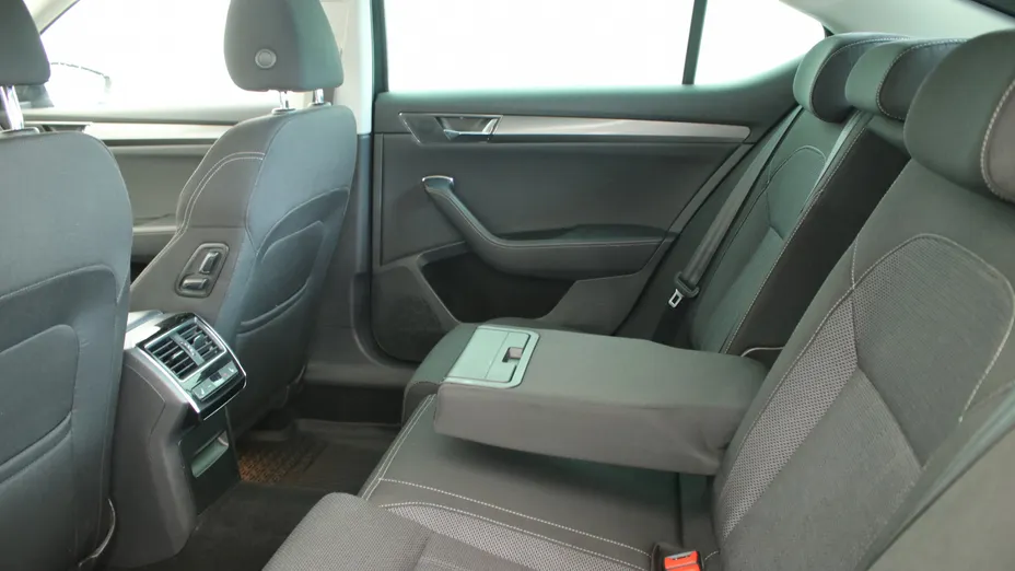 SKODA Superb Superb 2.0 TSI 4x4 Style DSG