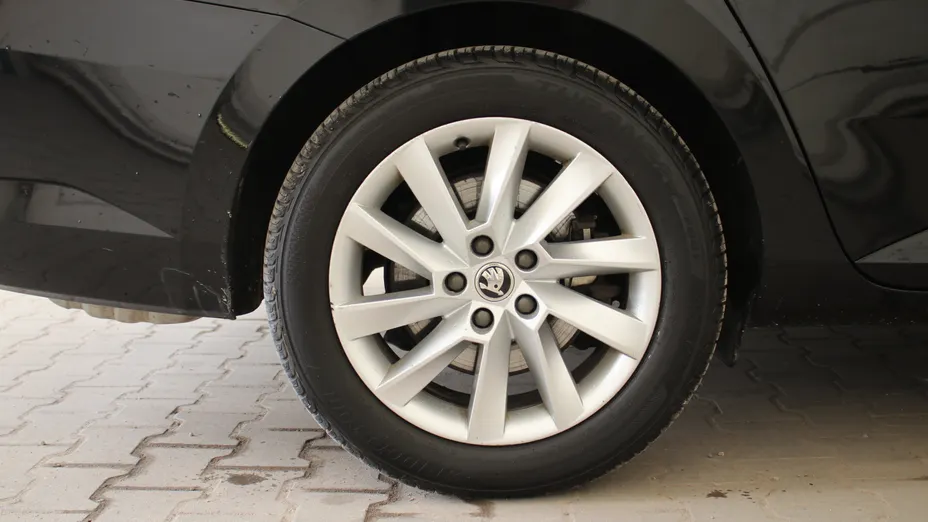 SKODA Superb Superb 2.0 TSI 4x4 Style DSG