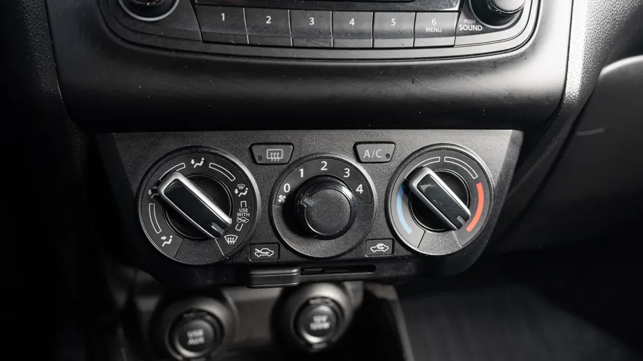 SUZUKI Swift Swift 1.2 Dualjet SHVS Premium