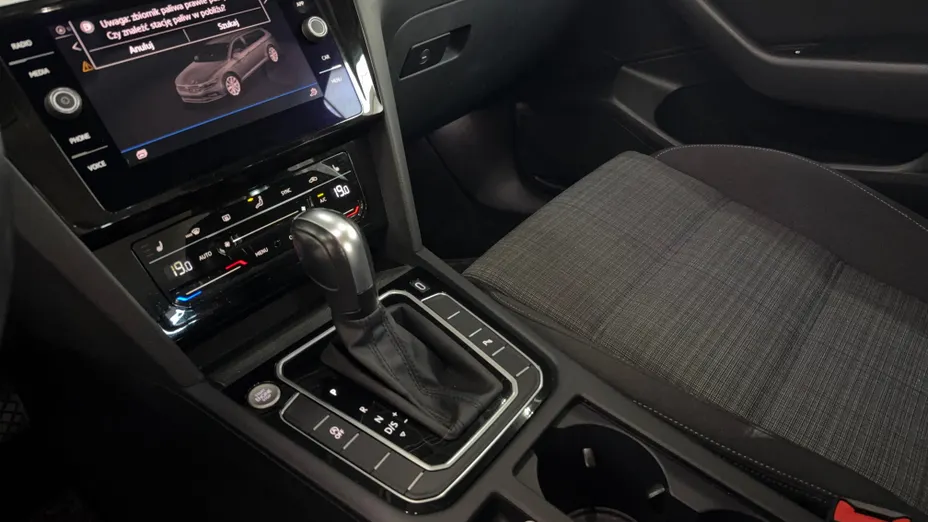 VOLKSWAGEN Passat Passat 2.0 TSI Business DSG