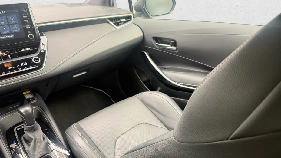 TOYOTA Corolla Corolla 2.0 Hybrid Executive