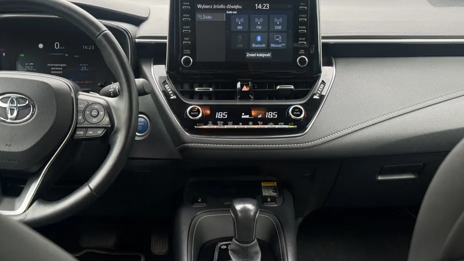 TOYOTA Corolla Corolla 2.0 Hybrid Executive