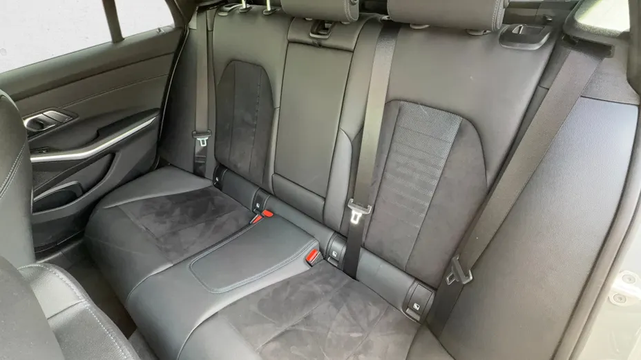 BMW Seria 3 318d mHEV M Sport aut