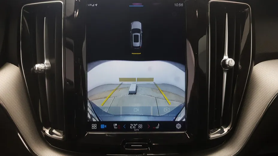 VOLVO XC60 XC60 B4 D AWD Plus Dark aut