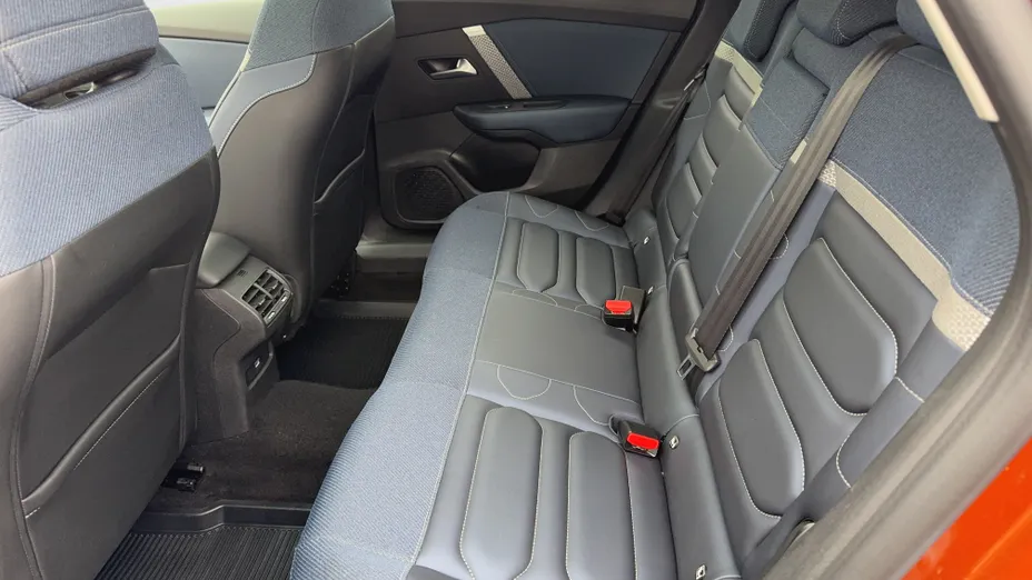 CITROEN C4 C4 1.5 BlueHDi Shine S&S EAT8