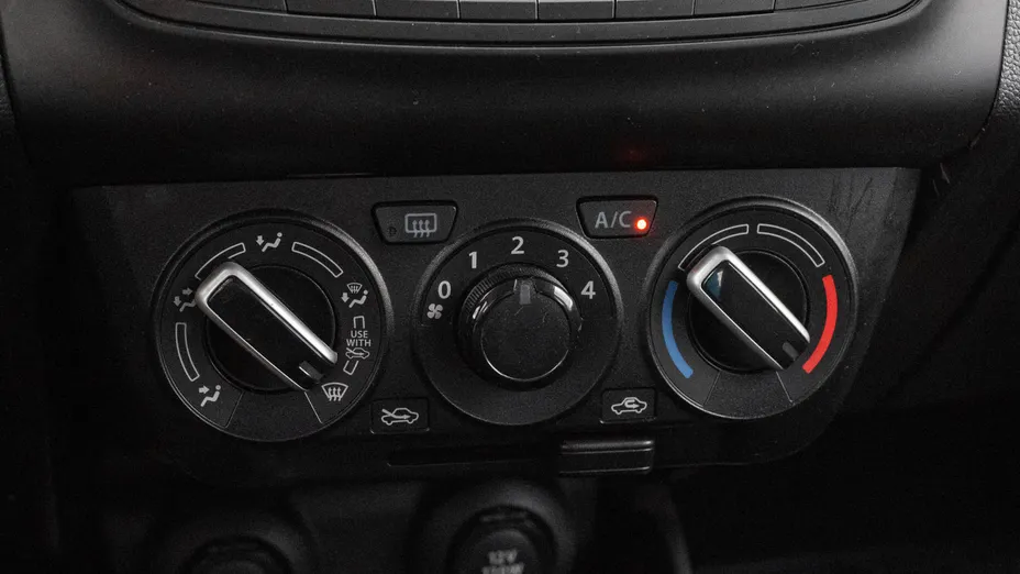 SUZUKI Swift Swift 1.2 Dualjet SHVS Premium