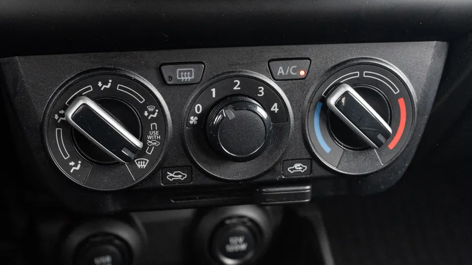 SUZUKI Swift Swift 1.2 Dualjet SHVS Premium