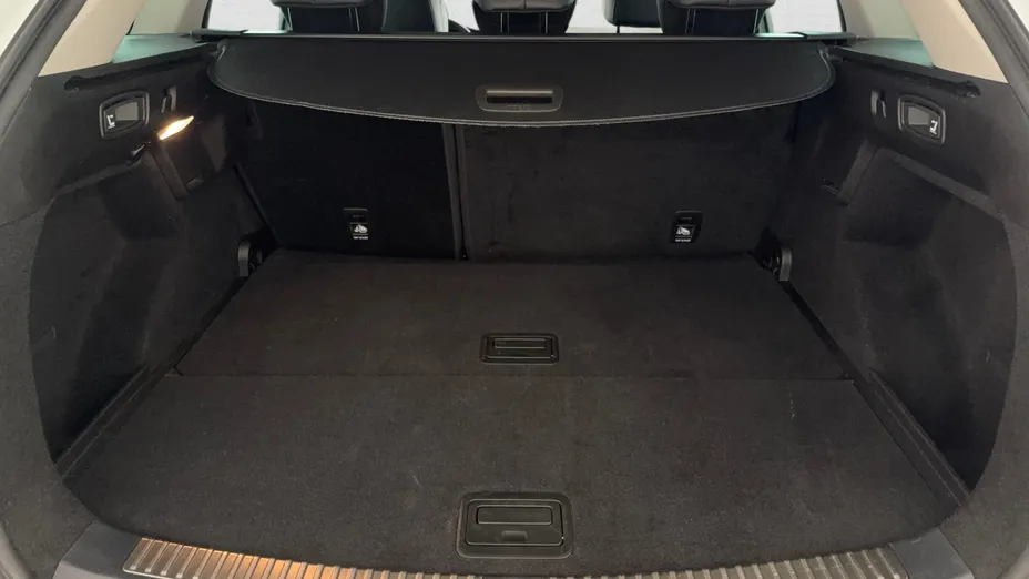 RENAULT Megane Megane 1.3 TCe FAP Intens EDC