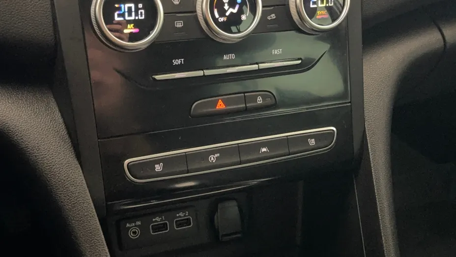 RENAULT Megane Megane 1.3 TCe FAP Intens EDC