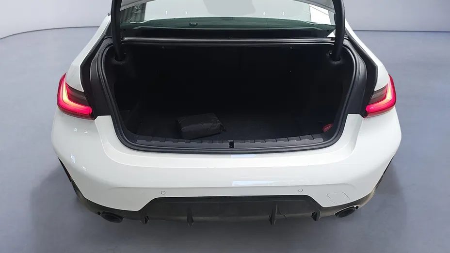 BMW Seria 3 320i aut